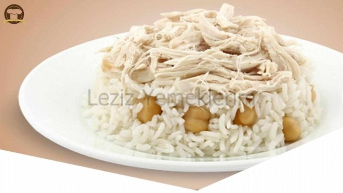 Pirinç pilavını şehriyeli ve nohutlu mu seversin sade mi?