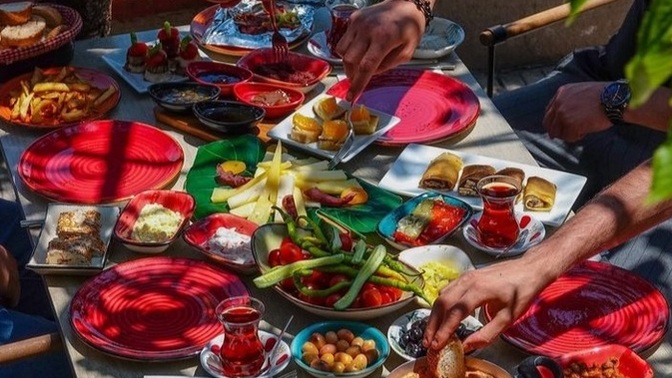 Sabah kahvaltısı yapar mısın, yaptın mı?