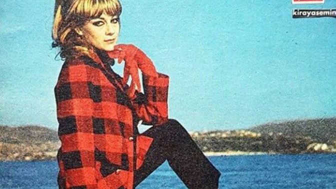 En güzel ve en seksi sarışın kadın kimdir?
