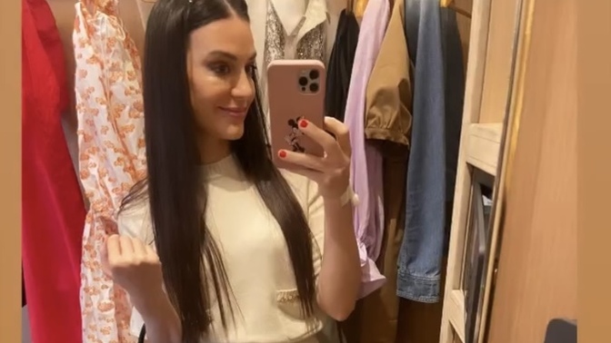 Ariana Rockefeller neden böyle fakir duruyor?