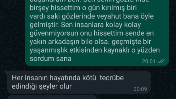 Arkadaşlar kız soğuk mu davranıyor sizce?