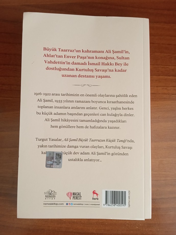 KizlarSoruyordan kazandığım kitabım geldi, siz hangi kitapları okumayı seversiniz?
