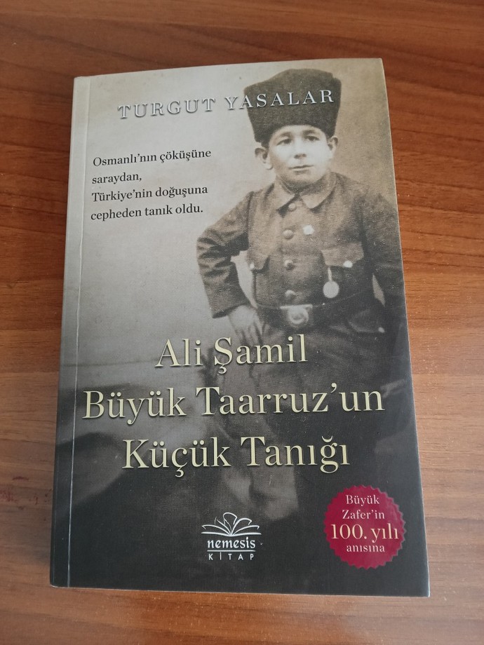 KizlarSoruyordan kazandığım kitabım geldi, siz hangi kitapları okumayı seversiniz?