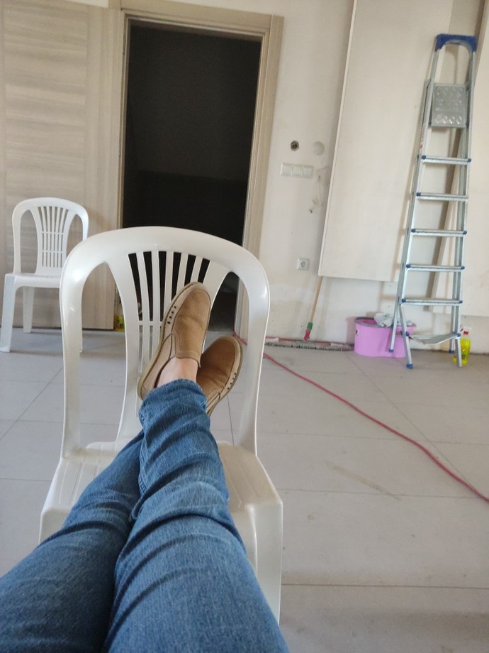 Hafta sonu hangi kombin tatil havasını yansıtıyor?