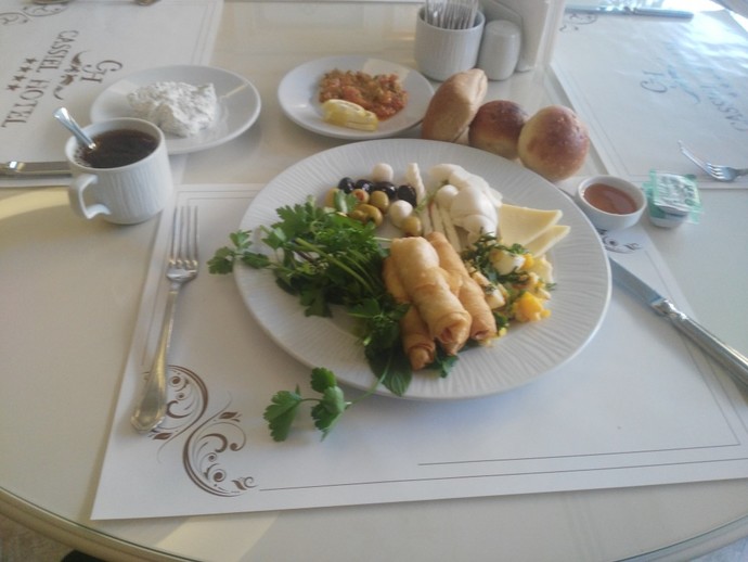 Herkese günaydın kahvaltıda ne istersiniz?