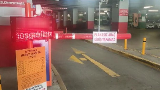 AVM'lerde otopark ücretli mi, ücretsiz mi olmalı?