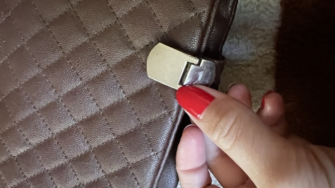 Çantamın magnit kısmına bi bakabilir misiniz?