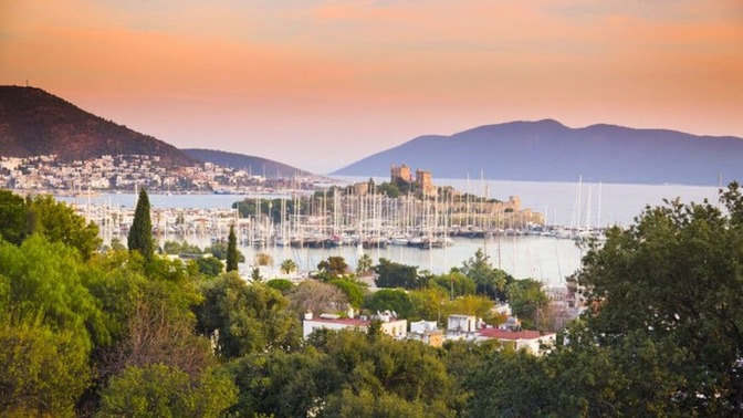 Yaşamak için İzmir mi daha güzel Antalya mı?
