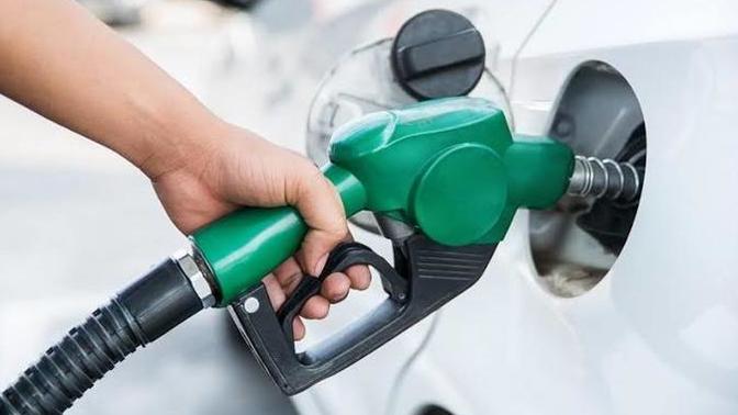 Sizce benzine ve motorine zam gelmis midir?