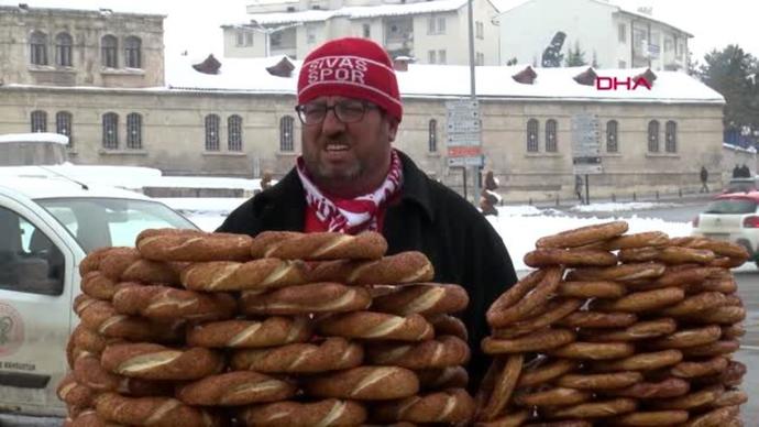 Simit fiyatı sekiz liraya çıkıyor! Sizce simit ile doymak hayal mı olacak?