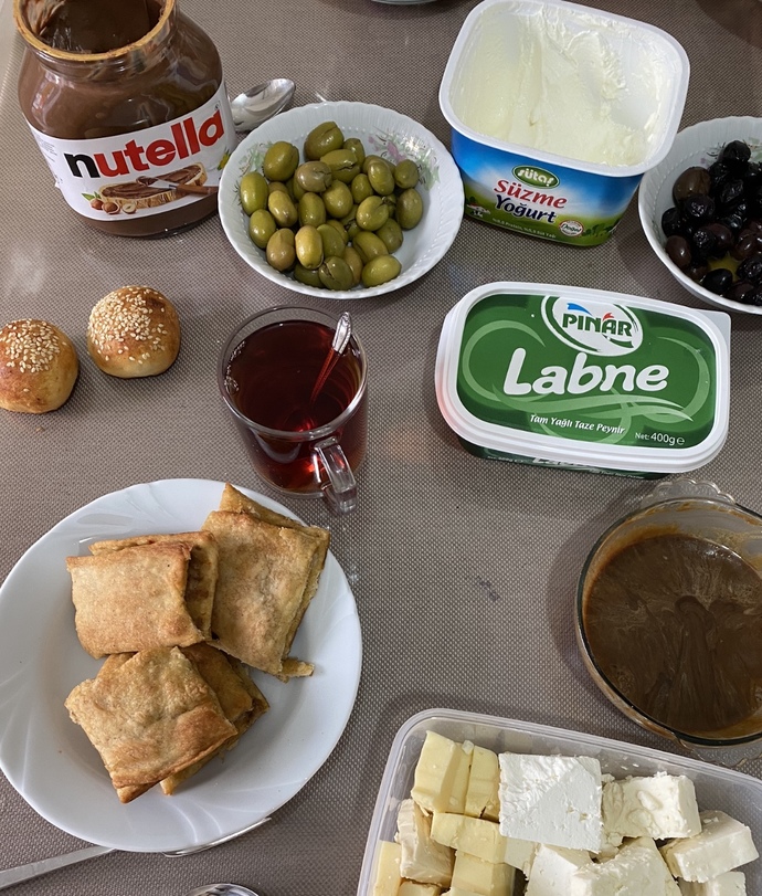 Sabah kahvaltısını saat kaç gibi yaparsın?