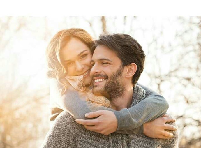 Mutlu olmak için mi evliliği düşünürsün yoksa mutlu olduğun için mi?