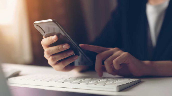 Telefonunuzun zil sesi genelde açık mıdır, kapalı mı?