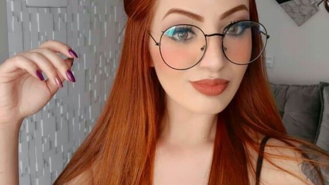 Bakımlı ellere sahip kadınlar daha mı güzel görünüyor?