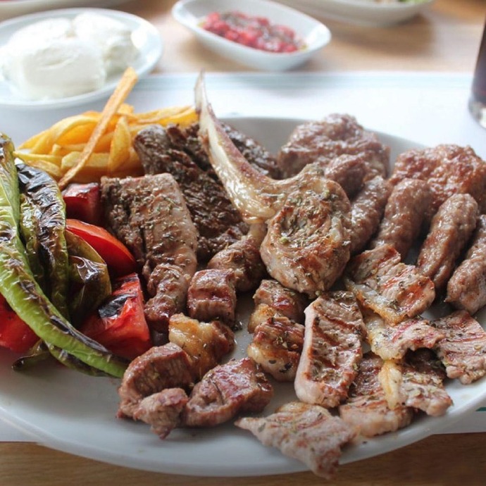 Size göre sağlıklı bir kahvaltı tabağı nasıl olmalı?