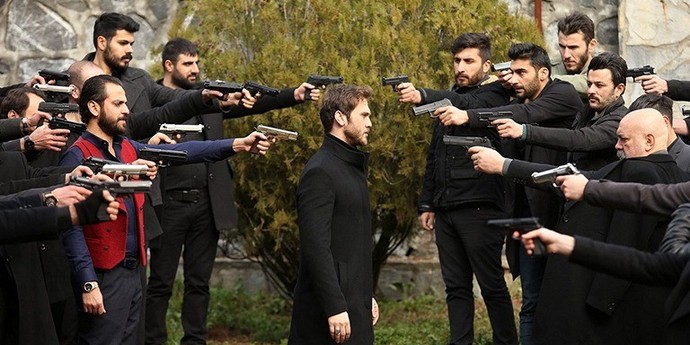 Tekrar başlasa da izlesek dediğiniz bir dizi var mı?