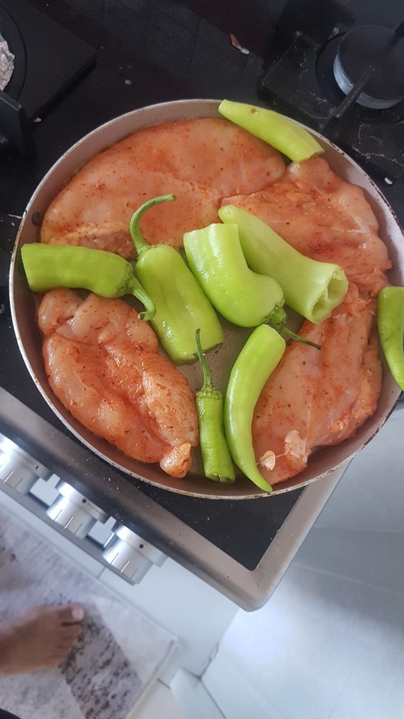 Herkes akşam menüsünün resmini atsın; akşam yemeğinde ne vardı😋😍🤤?