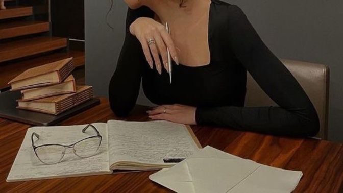Maddi sıkıntılardan dolayı 16 yaşında okulu bıraktım şimdi 18 yaşındayım ve okula tekrar başlamak istiyorum, ne yapabilirim?