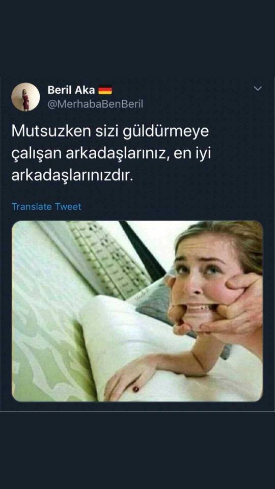 Mutsuzken sizi güldürmeye çalışan arkadaşlarınız var mı?