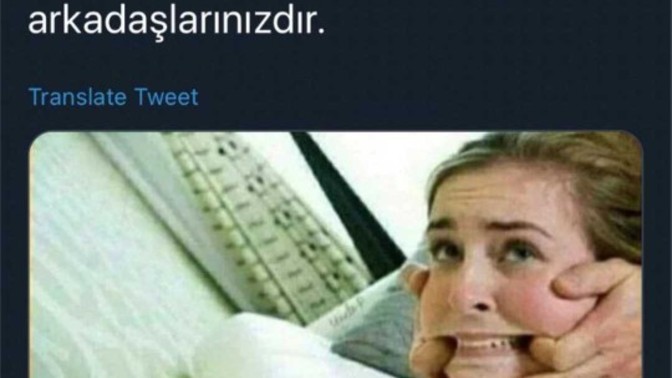 Mutsuzken sizi güldürmeye çalışan arkadaşlarınız var mı?