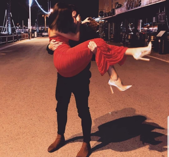 Aşksız yaşayamaz mı insan?