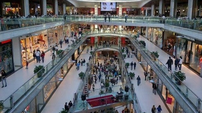 Alışveriş yaparken giysilerinizi deneyip mi yoksa göz nizamıyla mı alıyorsunuz?