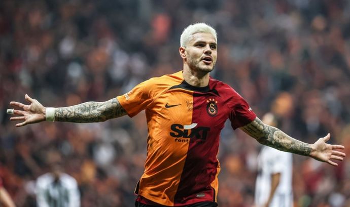 Arjantinli yıldız futbolcu İcardi