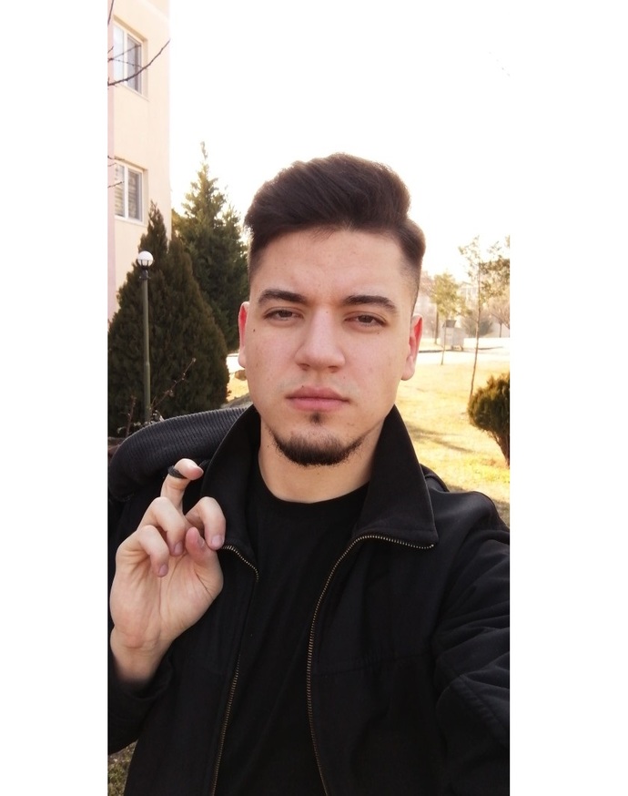 Türk Erkekleri Neden Hiç Yakışıklı Değil?