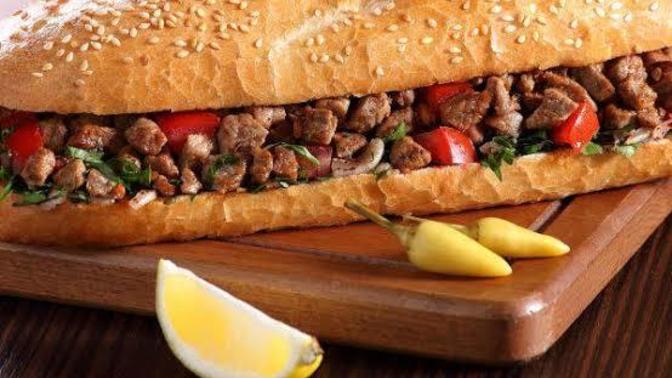 Mersin’e has bir dürüm çeşidi olan, tantuni yediniz mi?