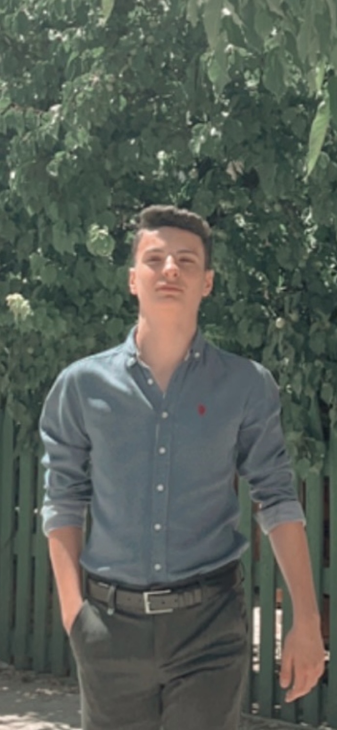 Gençler bugüne kadar hiç kız arkadaşım olmadı sizce bu tiple normal mi?