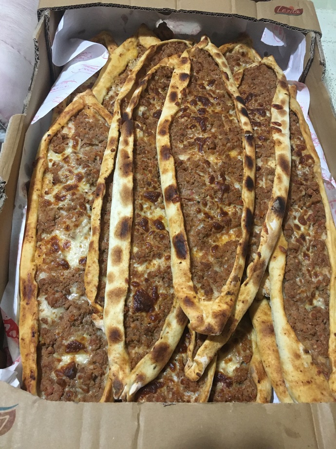 Kıymalı mı yoksa kaşarlı pide mi seviyorsunuz?