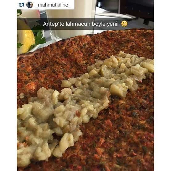 Lahmacunu bu şekilde yemeyen Antepli var mı?