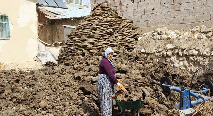 Köy hayatına geçmek mutluluk getirir mi?