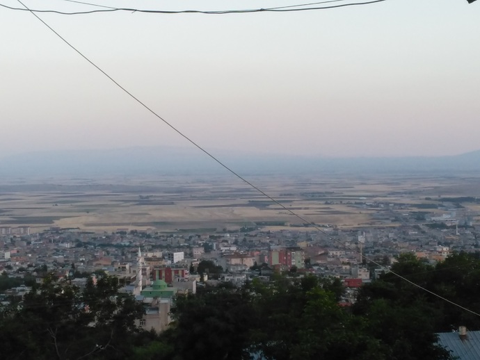 Sizi kendine bağlayan bi il var mı?