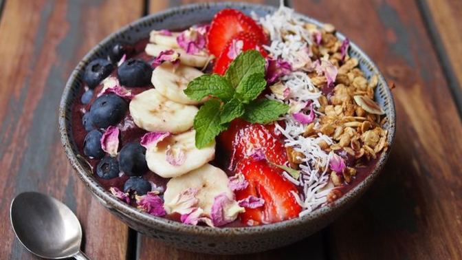 Yalı Çapkını'nda Seyran ve Ferit'in yediği Acai Bowl'u daha önce denediniz mi?