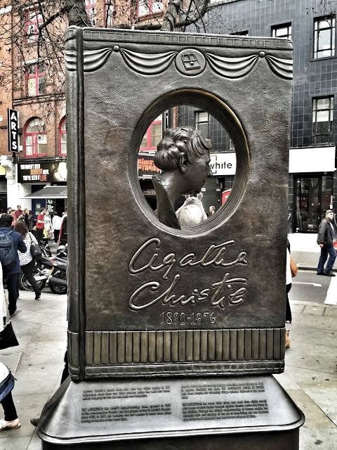 En sevdiğiniz Agatha Christie romanı hangisi?