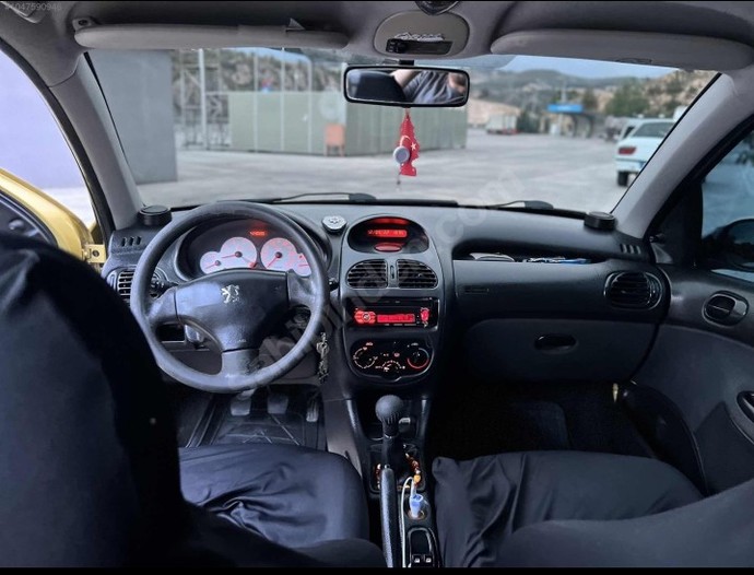 207 motorlu Peugeot 206 olur mu?