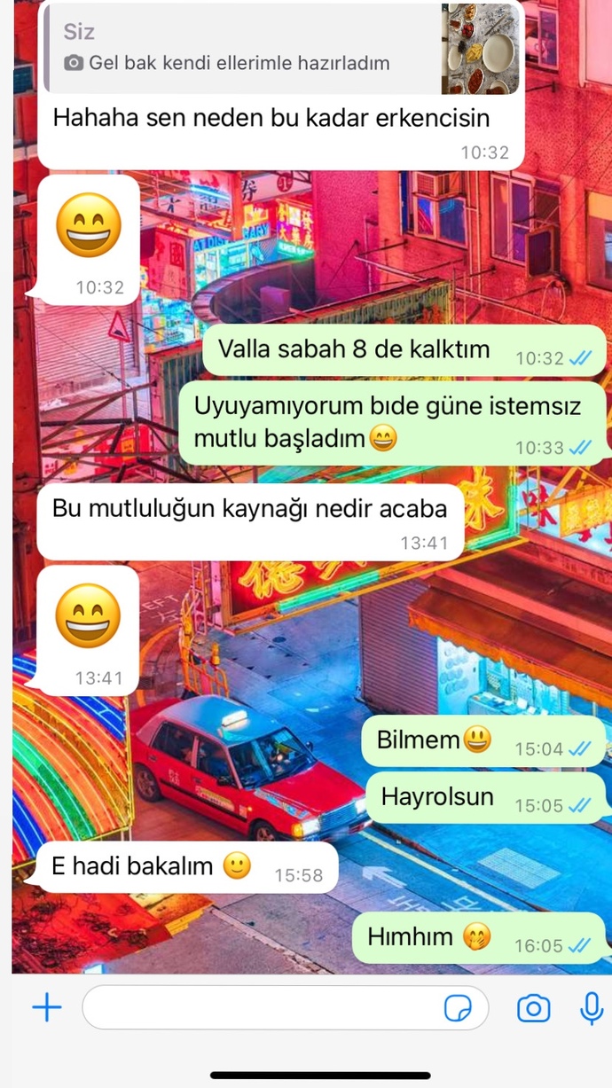 Ondan hoşlanıyorum, o ise görüldü atıyor. Ben ne yapacağım ya?