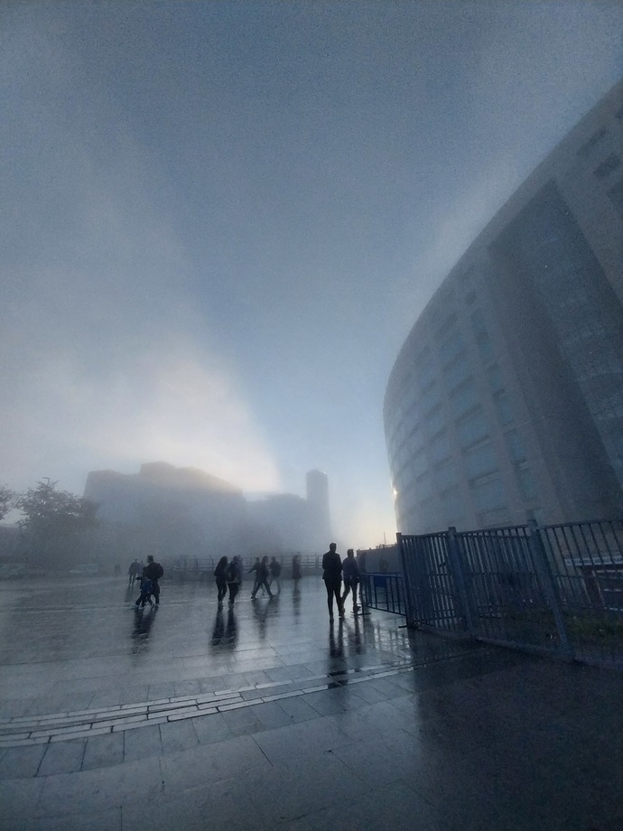 Fotoğraf çekmeyi sever misin? Uygun zaman, mekan neresidir sana göre?