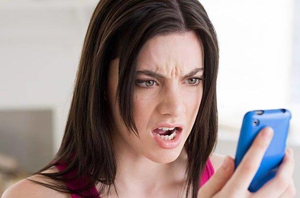 Sevgiliniz veya eşiniz gizlice telefonunuzu kurcalasa nasıl bir tepki verirsiniz?