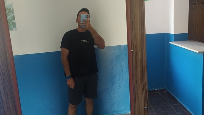 Çirkinim hiç sevgilim olmadı nasıl sevgili bulabilirim?