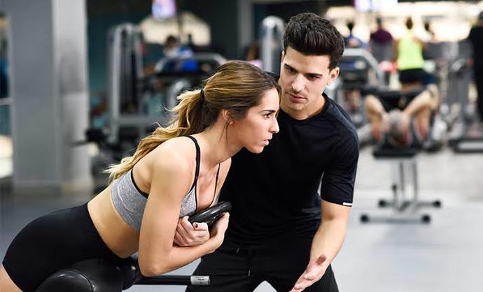 Spor yaparken karşı cinsten yardım isteyebilir misiniz?