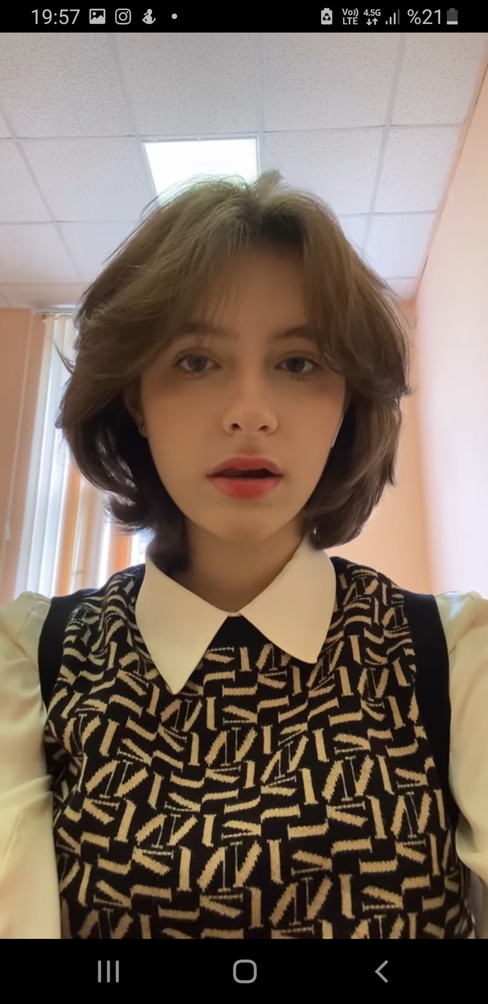 Sizce böyle bir saç modeli bana olur mu?