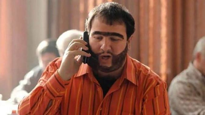Telefonu alo diyerek mi açıyorsun, efendim diyerek mi?