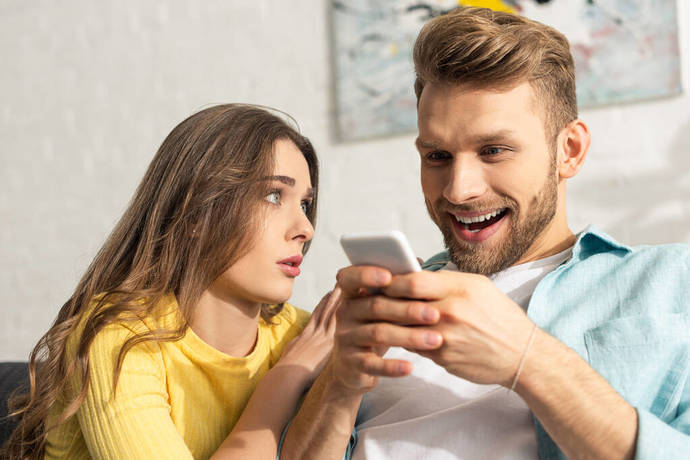 Telefonunuzda kaç saat vakit geçiriyorsunuz? Olmadan yaşayamayacağınız herhangi bir uygulama, oyun var mı? Nedir?