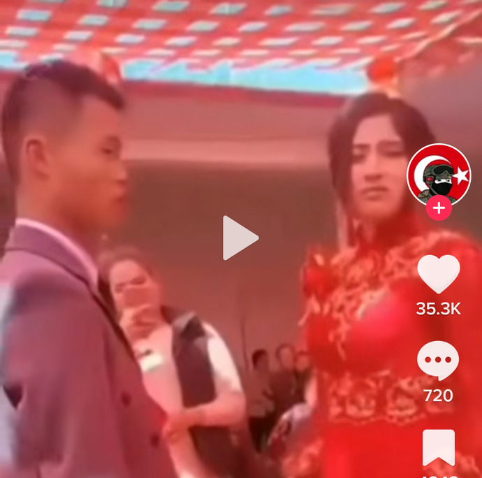 Zorla çinli birisiyle evlendirilen Uygur
