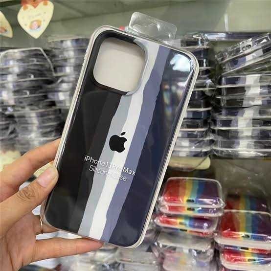 Telefonunuzu kılıflı mı kullanıyorsunu,z kılıfsız mı?