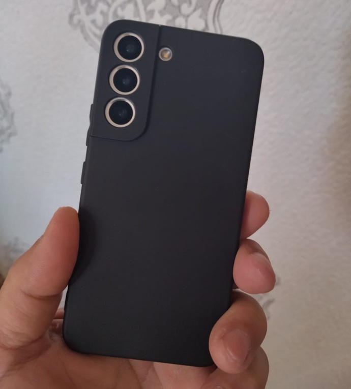 Telefonunuzu kılıflı mı kullanıyorsunu,z kılıfsız mı?