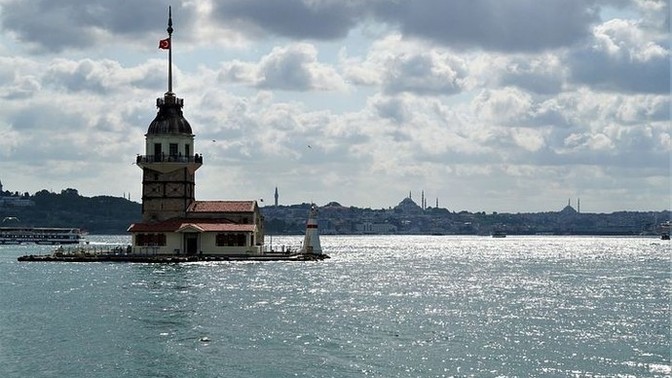 Kendinizi ilk olarak kaç yaşında "yetişkin" gibi hissetmeye başladınız?