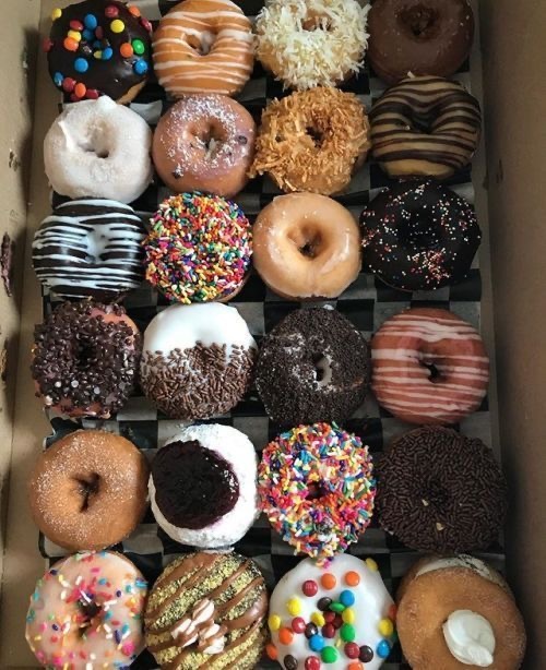 Ekler tatlısı mı? Yoksa donut mu?